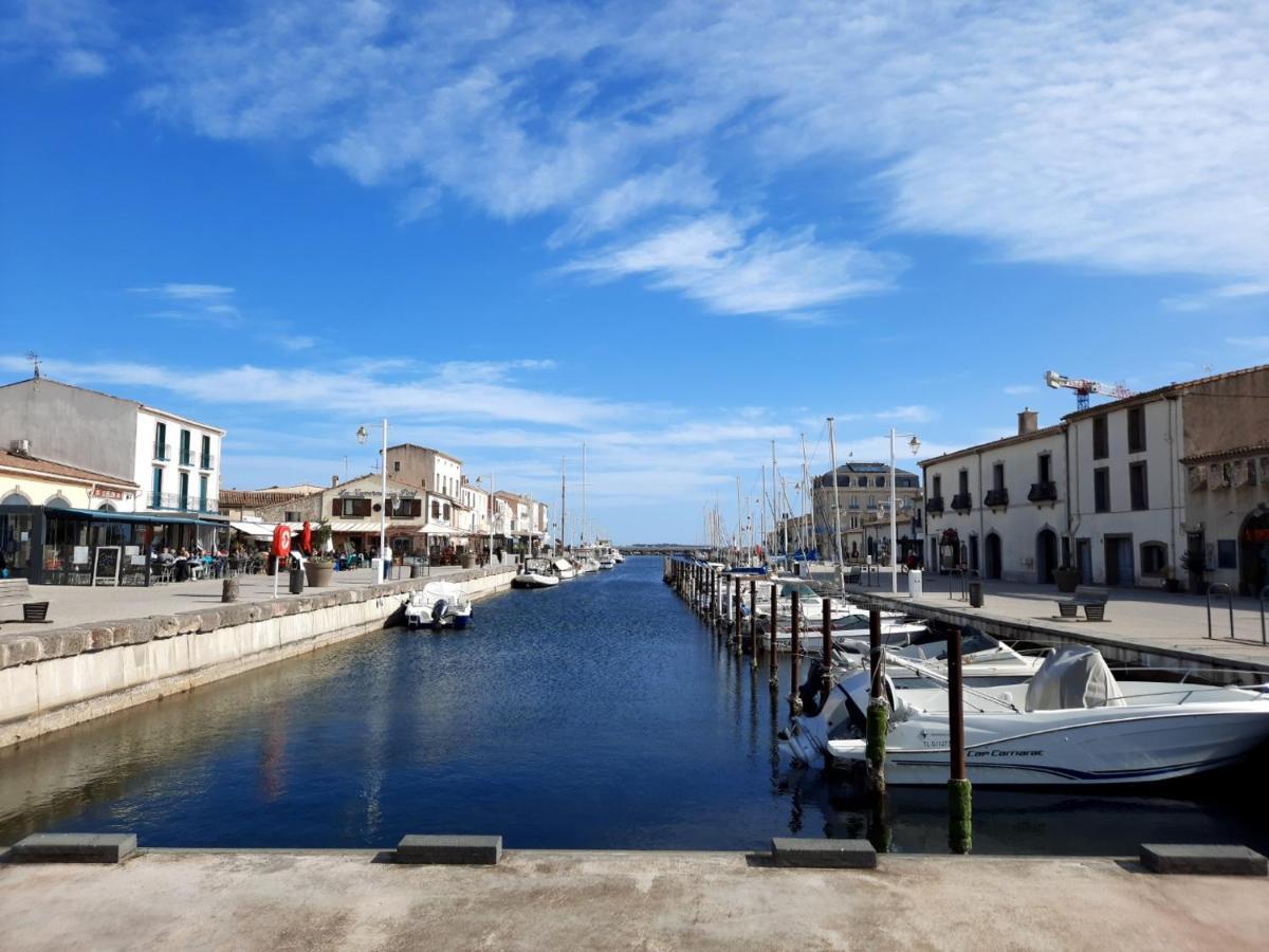 Appartement De Charme Sur Le Port De Marseillan Екстериор снимка